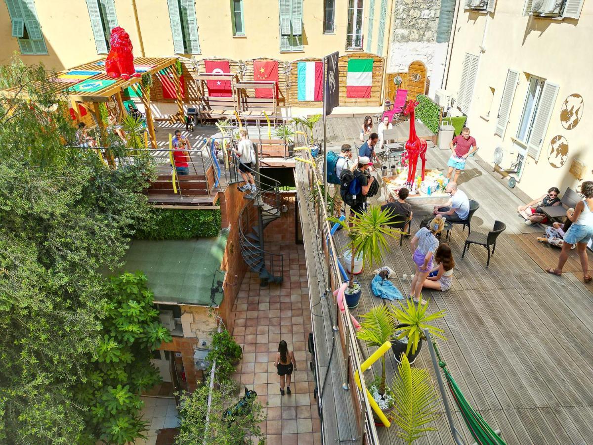 Antares Hostel Nice Exterior photo